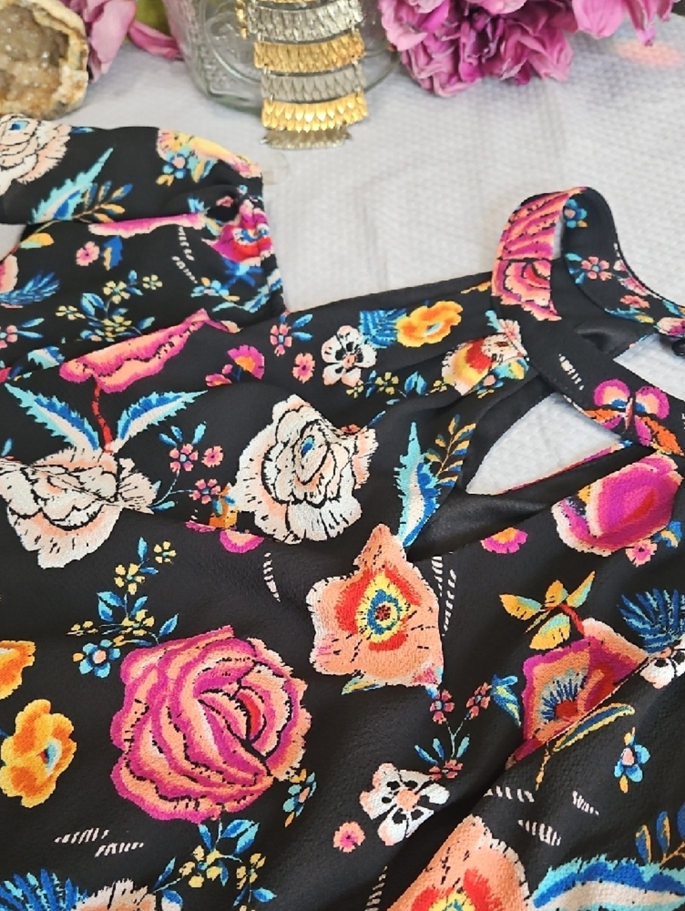 Lily Rose Black Shift Cold Shoulder Dress Gorgeous Floral Print MED - Picture 2 of 14